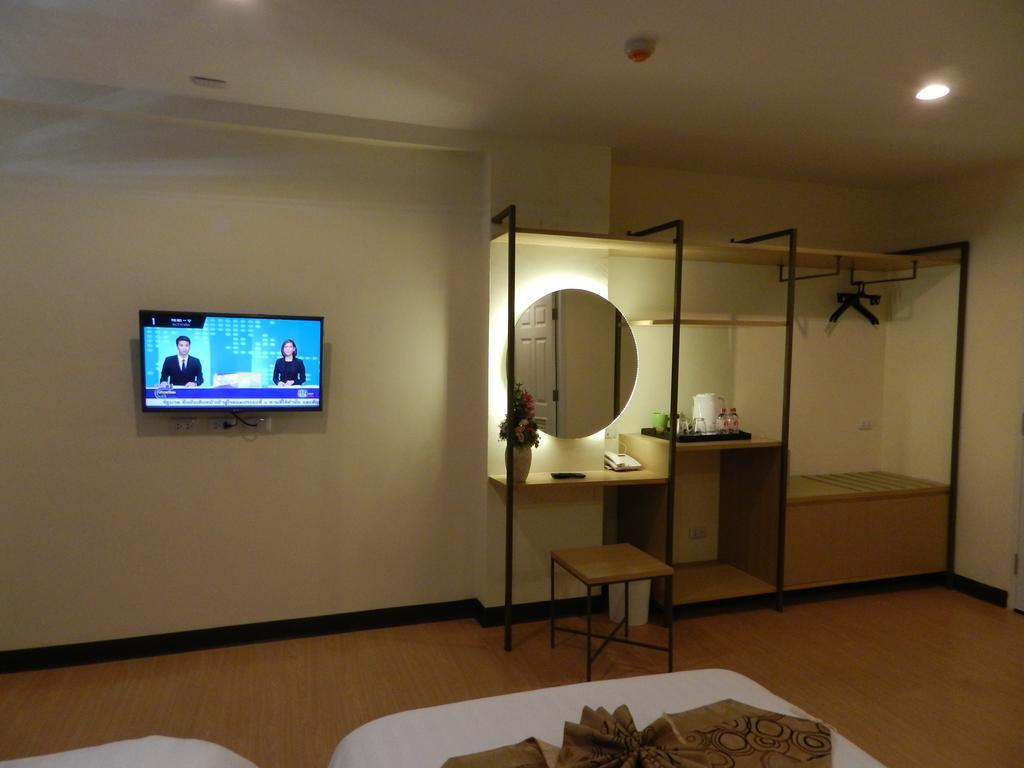 Klean Residence Hotel Bangkok Extérieur photo