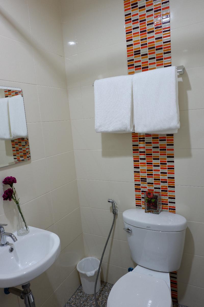 Klean Residence Hotel Bangkok Extérieur photo